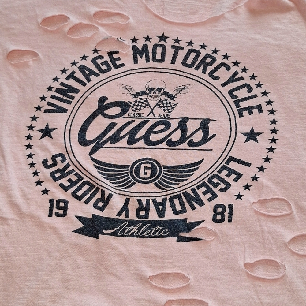 Pre-owned Guess Distressed T-Shirt Size M - Picture 9 of 11